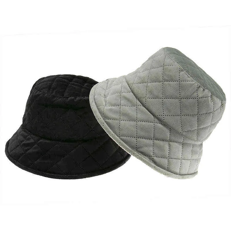 2022新しい女性の冬のバケツの帽子は、女の子の秋と冬のファッションの綿のパナマヒップホップの帽子キャップG220311のための子羊のウールを感じました