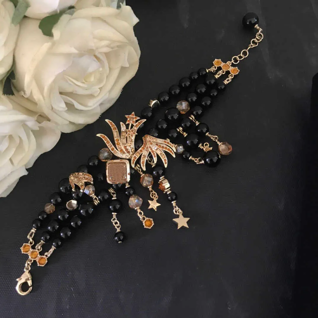 2021 Brand Fashion Jewelry Women Pearls Party Jewelry Black Crystal Pärlor Spring Show Design Yellow Star Snowflake Luxury6771254