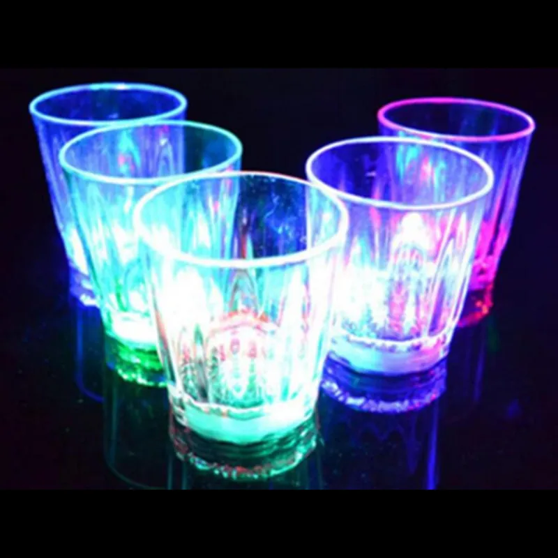 LED piscando copo brilhante líquido águas liquido ativado light-up vinho caneca de vidro luminoso barra de festa de bebida decoração de festa de natal 200ml