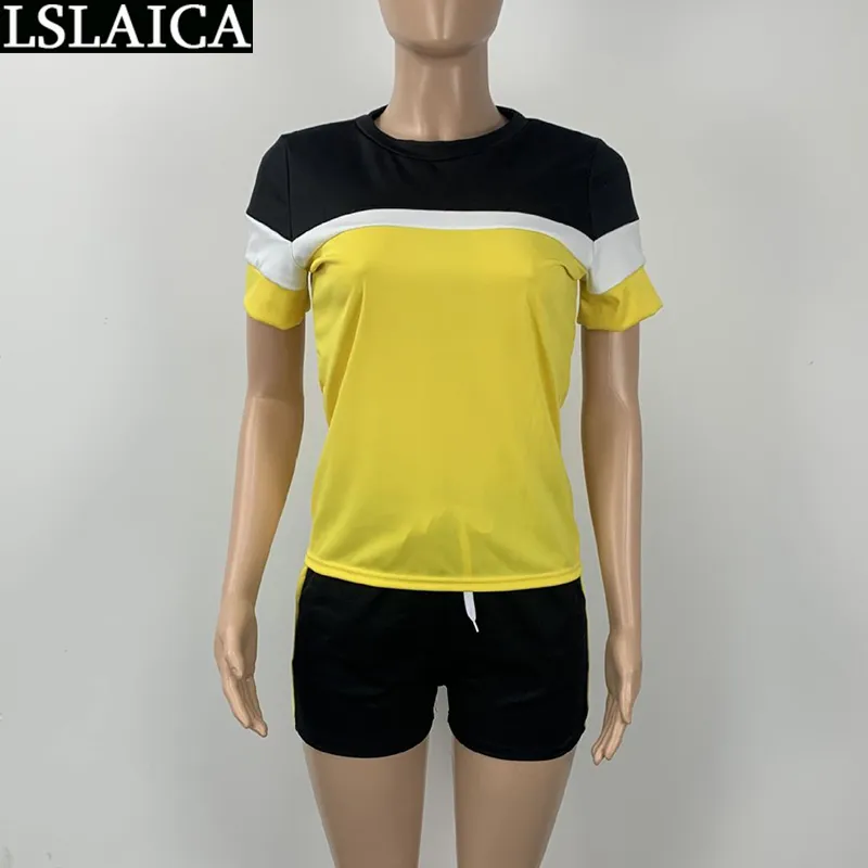 Ensemble d'entraînement Femmes Été T-shirt à manches courtes T-shirtshorts Colorblock Knit Costumes pour femmes Slim Fashion Sport Fitness Suit avec short 210515
