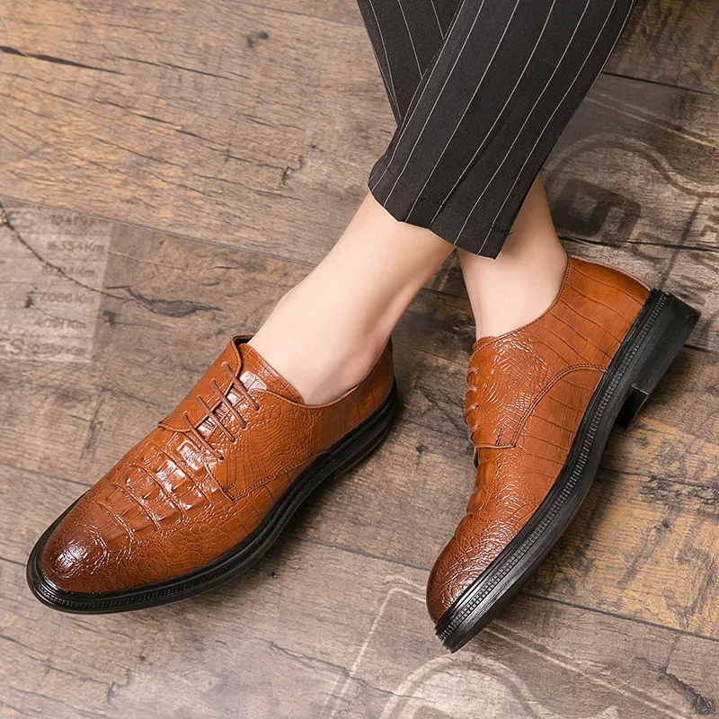 Zapatos de vestir italianos para hombre, zapatos de cuero hechos a mano para boda, marca oficial de Pu, diseñador de caballero, moda para hombre, ocio para hombre anti s