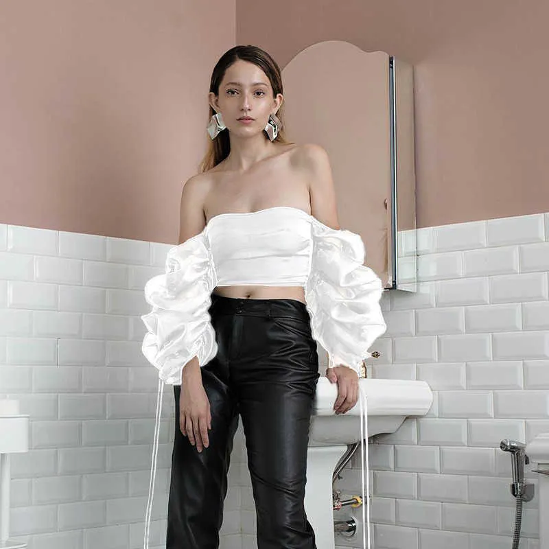 2019 sommer elegante kleidung verband satin kleidung frauen aushöhlen rückenlos aus schulter crop top shirts straßendecke x0726