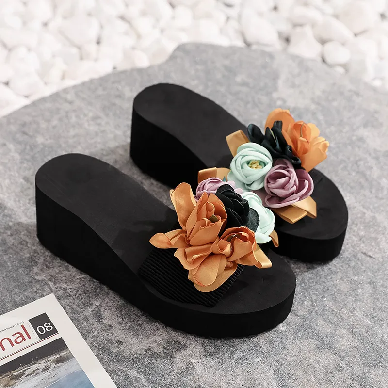 Été sandales 2021 femmes arc pantoufle intérieur extérieur tongs chaussures de plage mode femme décontracté fleur pantoufle cadeau