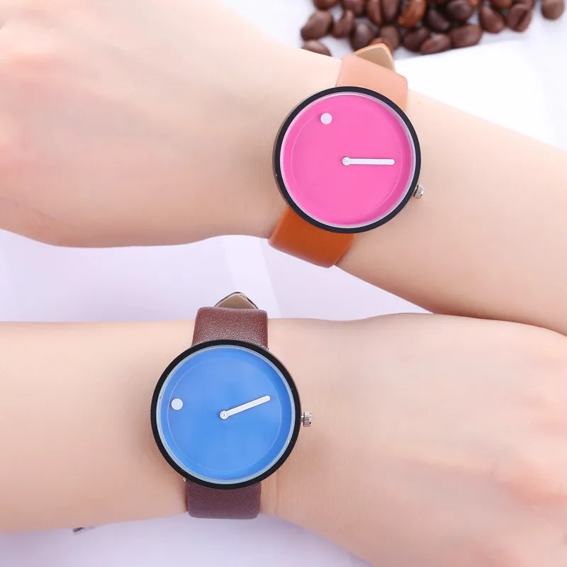 Montres bracelets en cuir mode créative étudiant Couple montre Style Simple conception Unique pour homme femme horloge à Quartz