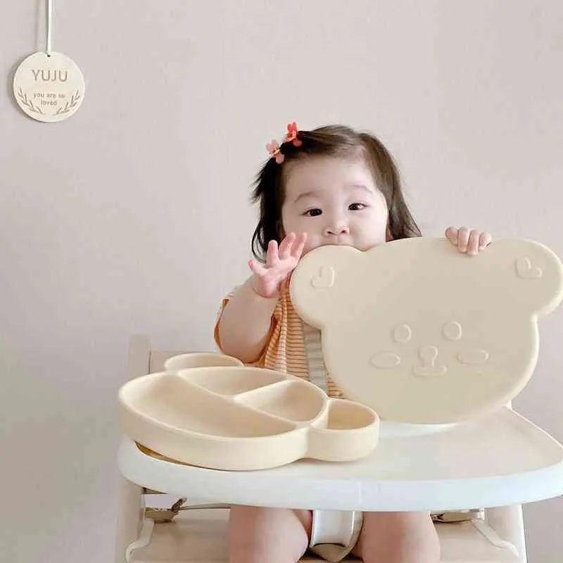 Bébé Silicone Assiette À Manger Sûr Solide Mignon Dessin Animé Enfants Plats Aspiration Toddle Formation Vaisselle Sans BPA Enfants Nourrir Bols G1210