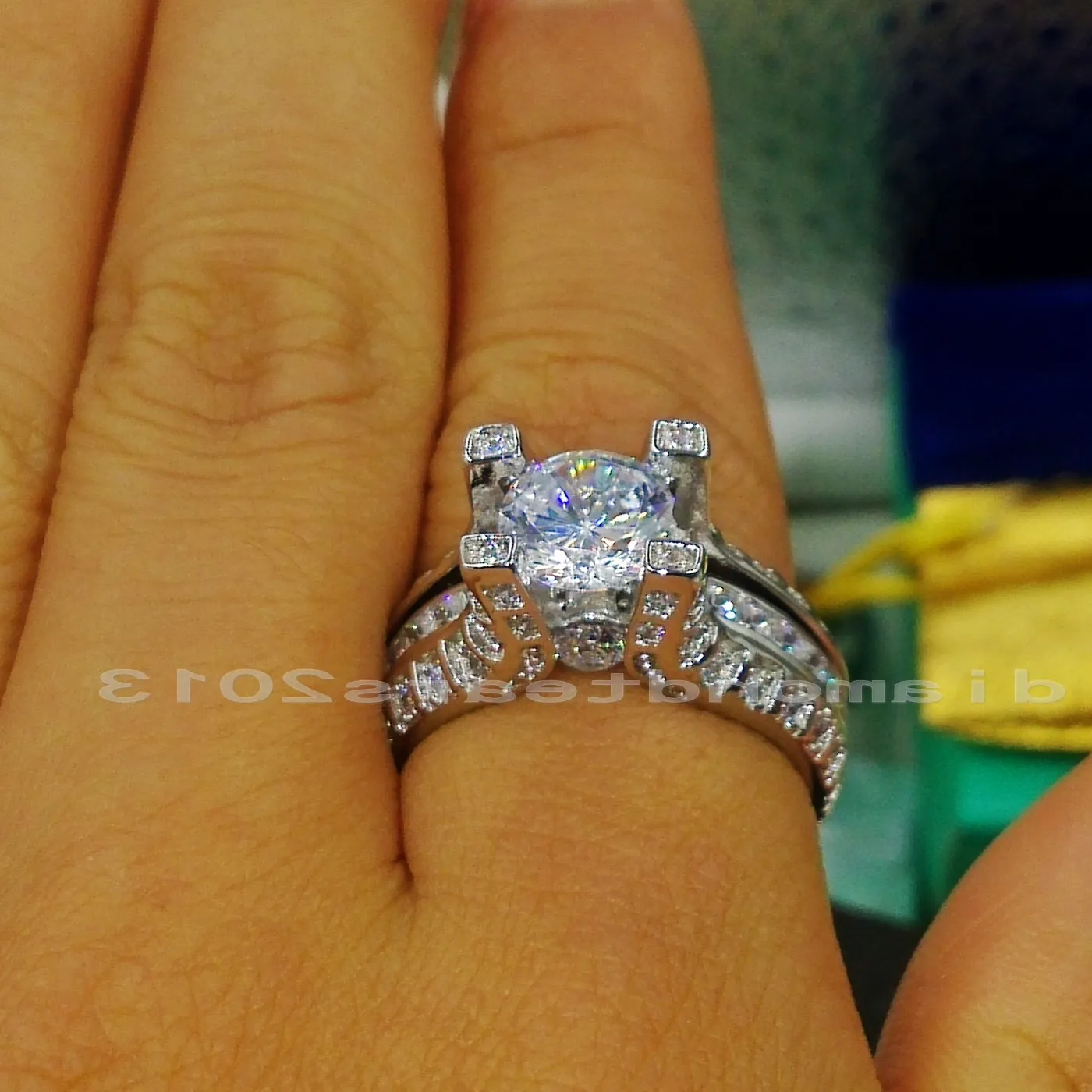Sz 5 6 7 8 9 10 Anillo de bodas de compromiso de diamante simulado con gema de topacio blanco GF lleno de oro blanco de 10 quilates retro completo 285F
