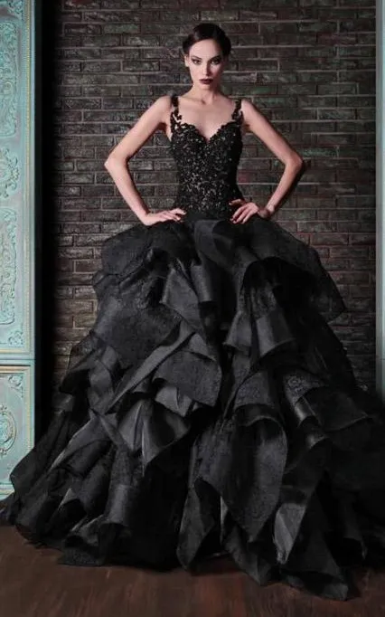 Rami Kadi Black Ball Gown Prom Dresses Tiered Ruffles Vintage Lace Spaghetti Puffy Prom Dresses Low Back Pageant Party Gowns262z