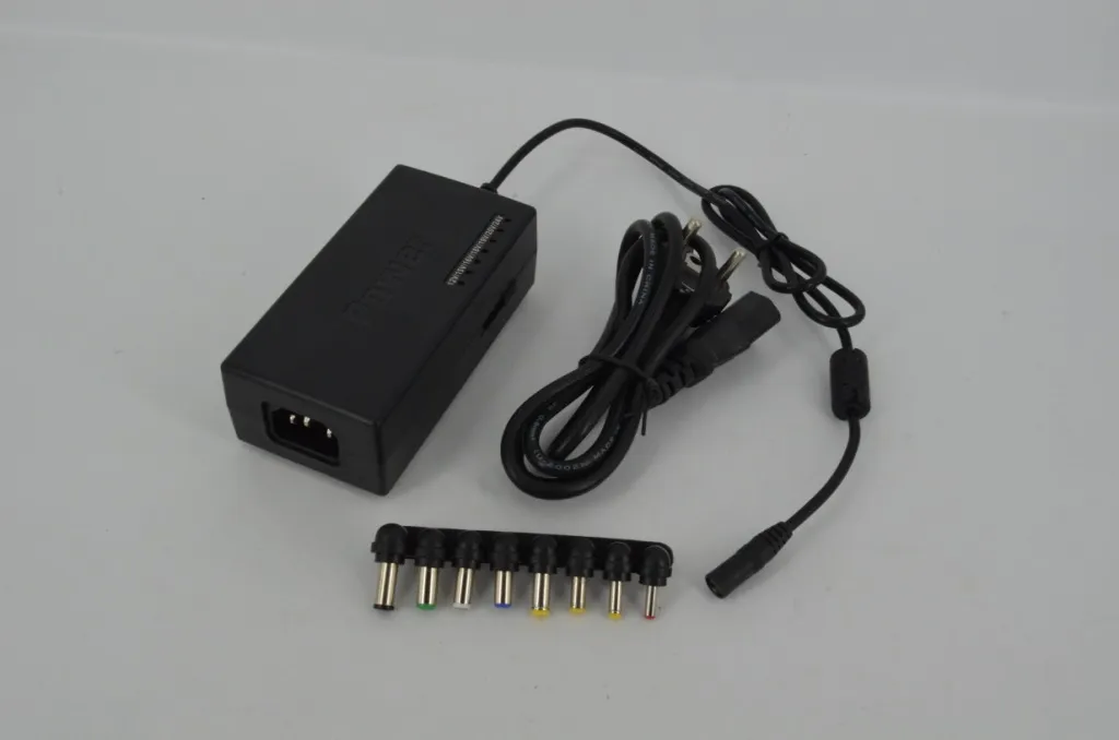 Wholesale Hot Sale Universal 96W Laptop Notebook AC  Power Adapter with EU UK AU US Plug with retail package 