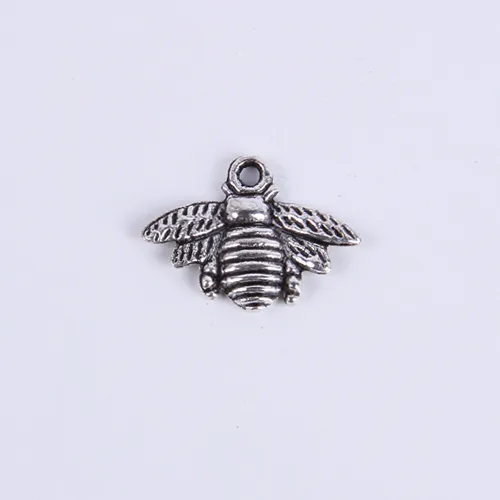 2015 DIY Silver Copper retro Bee Pendant Manufacture jewelry pendant fit Necklace or Bracelets charm 297w210p