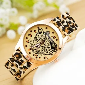 Hela nya Fashion Quartz Watch Rose Flower Print Silicone Watches Floral Jelly Sports Watches For Women Men Girls Pink Who225Z
