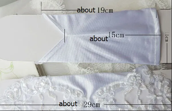 Branco ou marfim luvas de noiva sem dedos curto Lace apliques de festa de casamento luvas baratos luvas para noivas com contas abaixo cotovelo comprimento