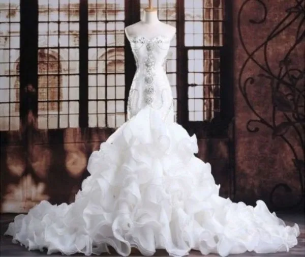 Mermaid Wedding Dresses Strapless Ruffles Organza Bridal Gowns Luxury Crystals Beading Lace up Chapel Train Corset Back Real Sampl286J