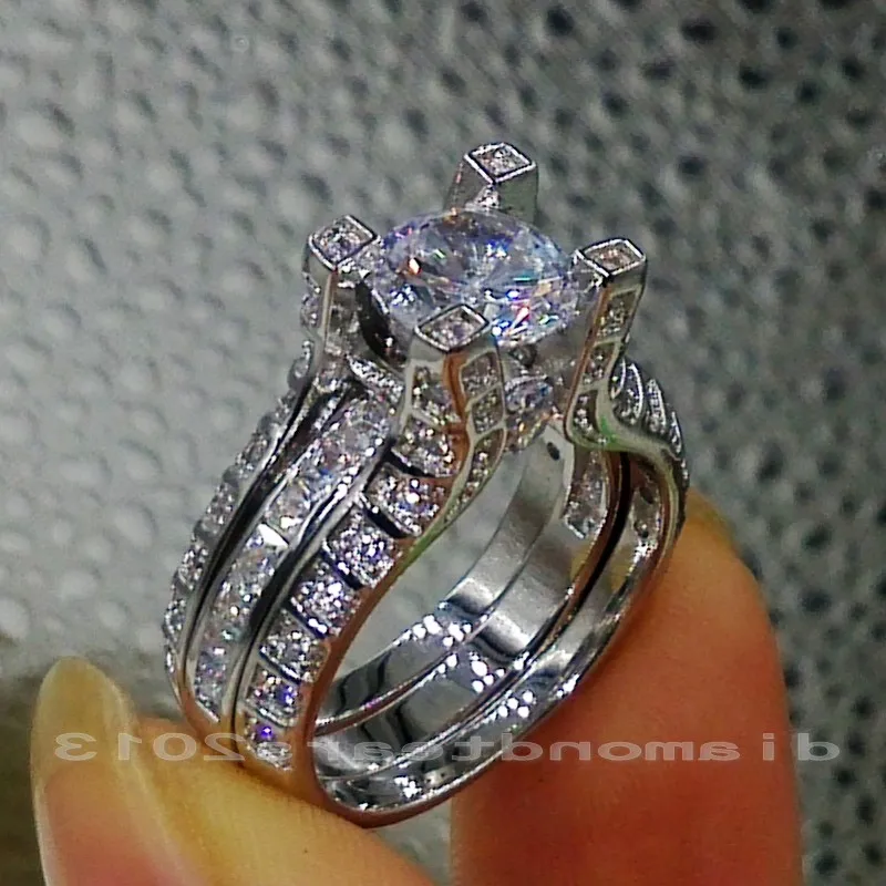 Sz 5 6 7 8 9 10 Inteiro Retro 10kt ouro branco preenchido GF topázio branco Gem Simulado Anel de casamento de noivado de diamante 285F