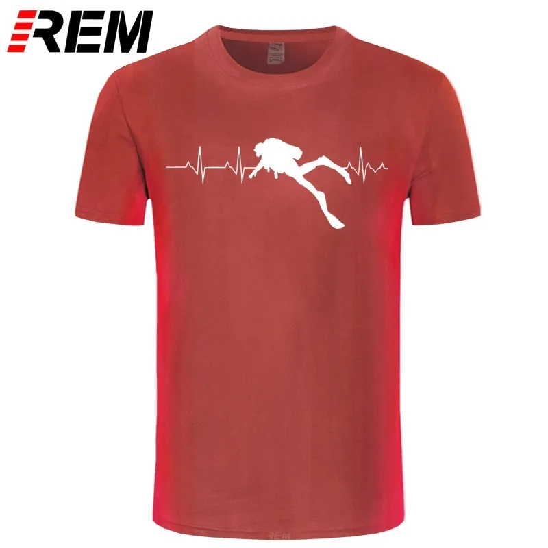 REM Scuba Dive Heart Beat Miglior regalo subacqueo T-shirt estive maniche corte morbide T-shirt da uomo T-shirt in puro cotone 210409