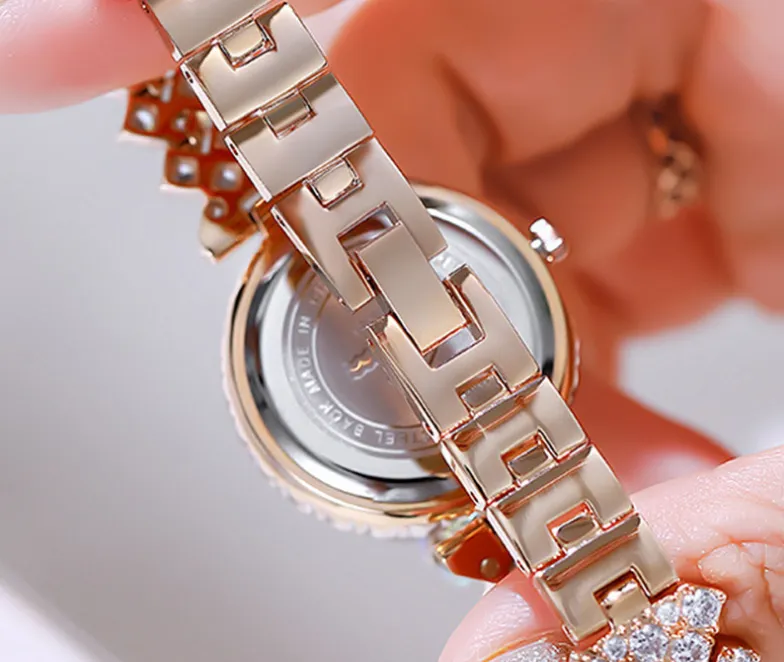 Mulilai 브랜드 32mm 고급스러운 스타일 여성 시계 다이아몬드 흰색 다이얼 우아한 석영 숙녀 시계 로즈 골드 팔찌 손목 시계 230f