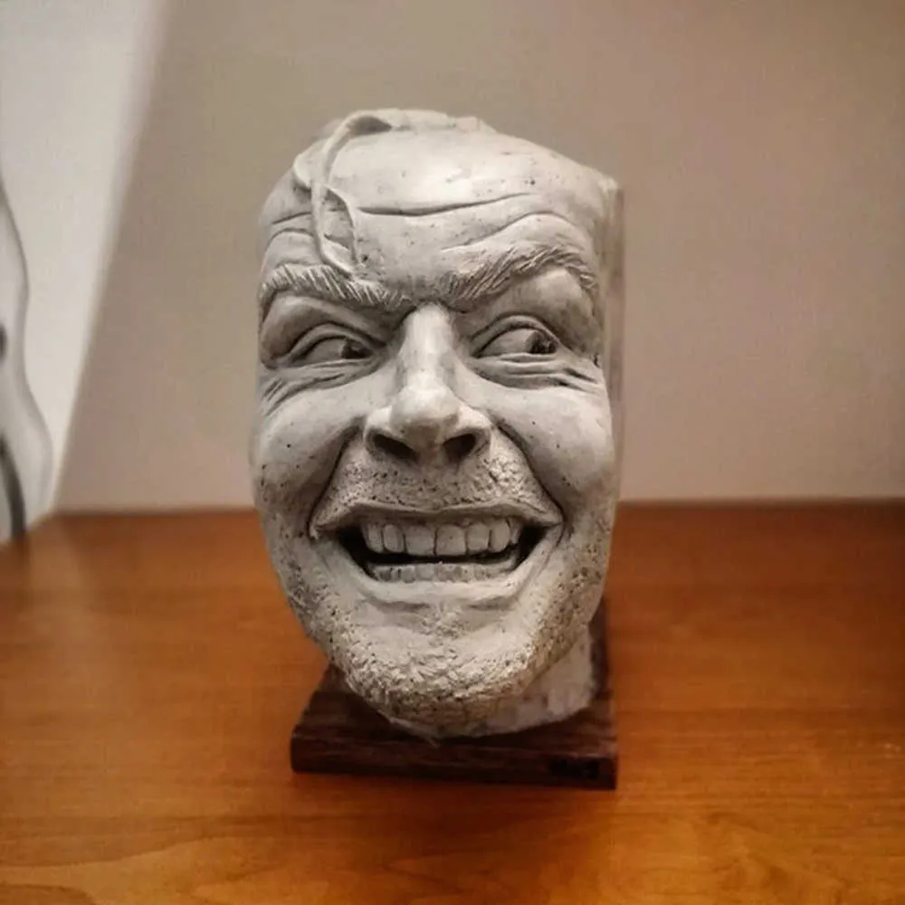 Sculpture Of The Shining Bookend Library Heres Johnny Sculpture Resin Desktop Ornament Book Shelf MUMR999 2107272251045