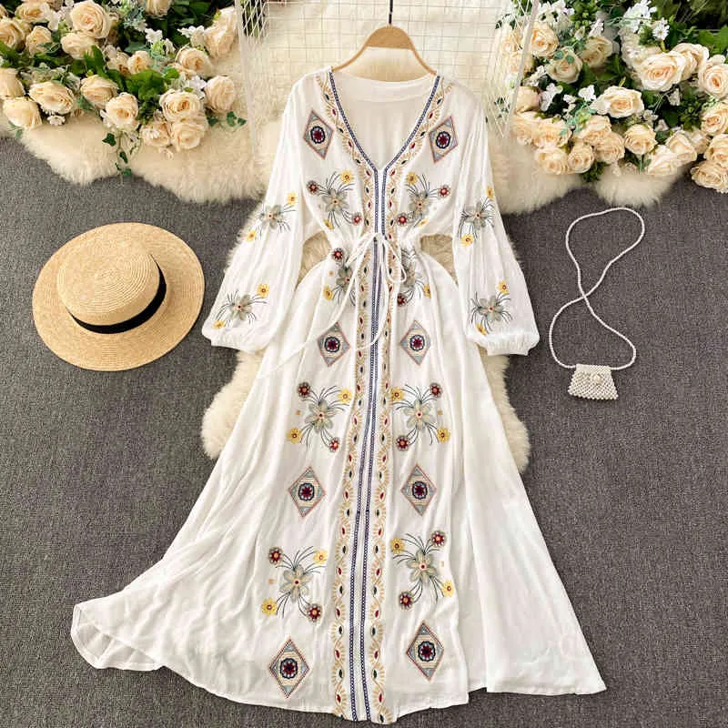 Singreiny Mulheres Bohemian Bordado Vestido Retro Spruff Sleeve V Pescoço Cinto A linha Vestidos Primavera Chic Coreano Vestido Longo Vestido 210419