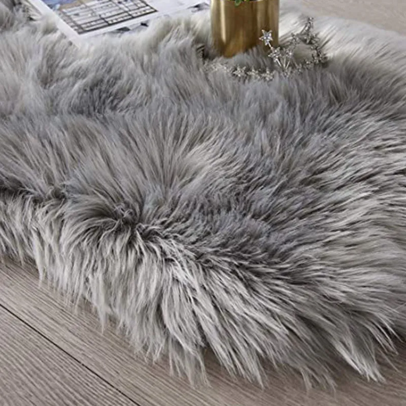 Luxury Fluffy Rugs Living Room Modern Furry Carpet Bedside Bedroom Area Plush Children Princess Decor Floor Mat White 220301