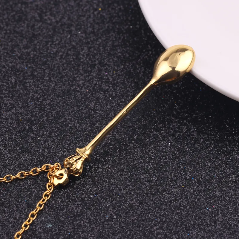 Charm Tiny Tea Lepoon Form Pendant ketting met kroon voor vrouwen 4 kleuren Creatieve mini long link sieraden ketting3483882