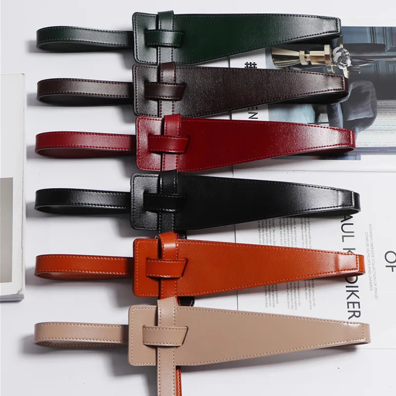 Plus taille de ceinture de ceinture de modeltes larges pour les femmes en cuir authentique en cuir de la ceinture de la taille féminine