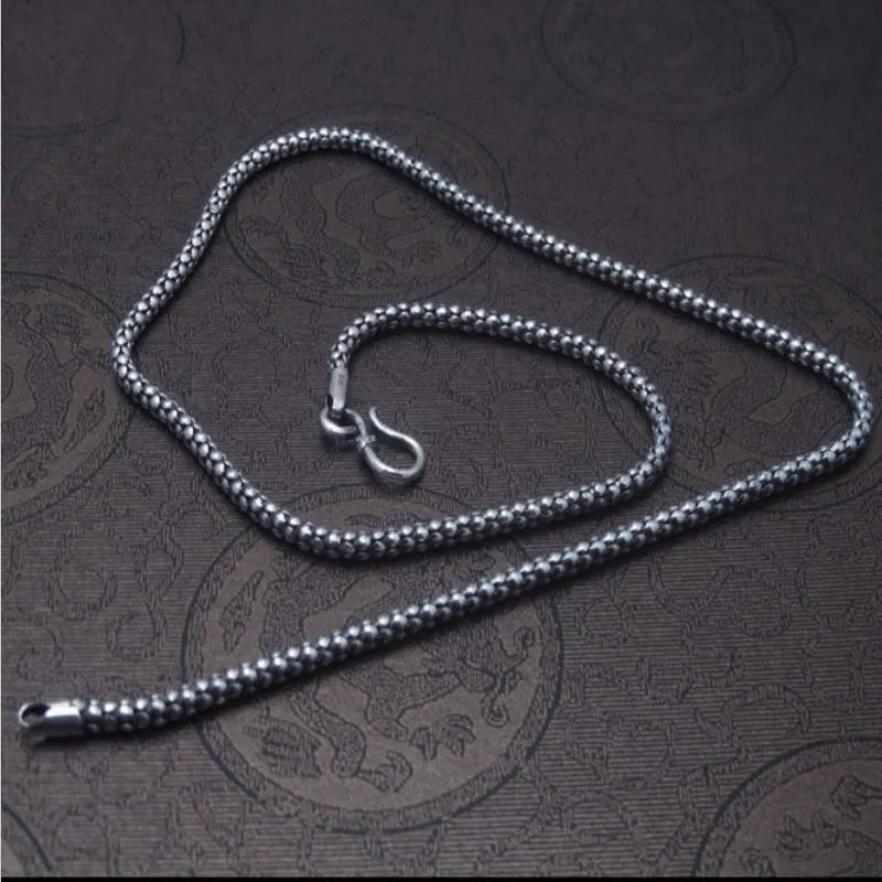 Kedjor drakarna skalar halsband för män kvinnor silver smycken retro par klänning259i