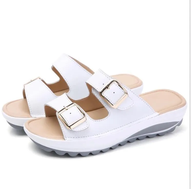 Mode sommar varumärke kvinnor loafers billiga tofflor flip flops kvinna skor strand sandaler y0706