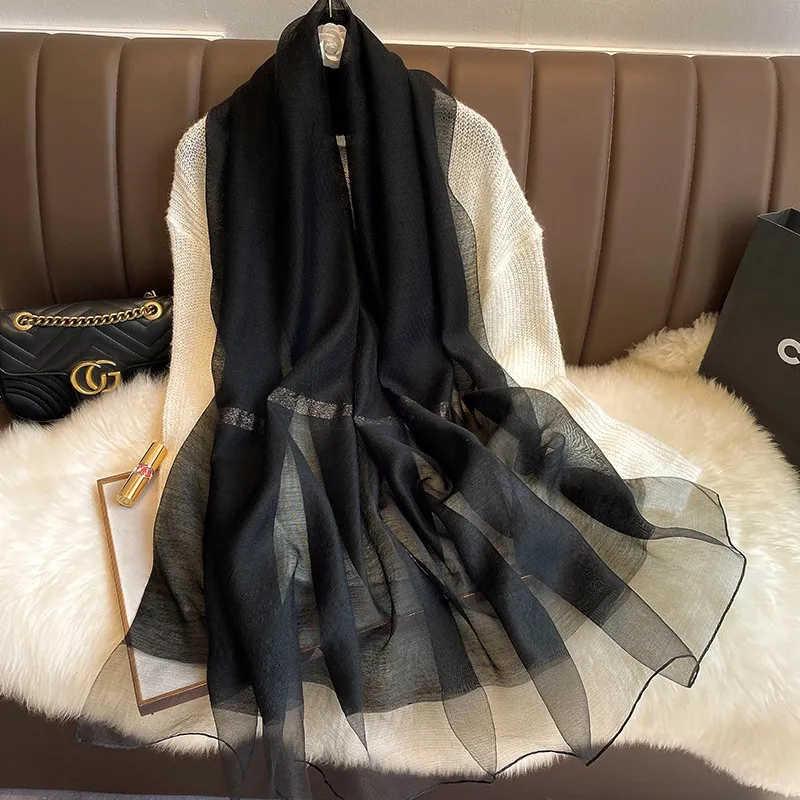 2020 Designer Brand Women Scarf Silk Scarves for Lady Pashmina Black White Red Foulard Bandana Hijabs Scarfs Neck Shawls Wraps