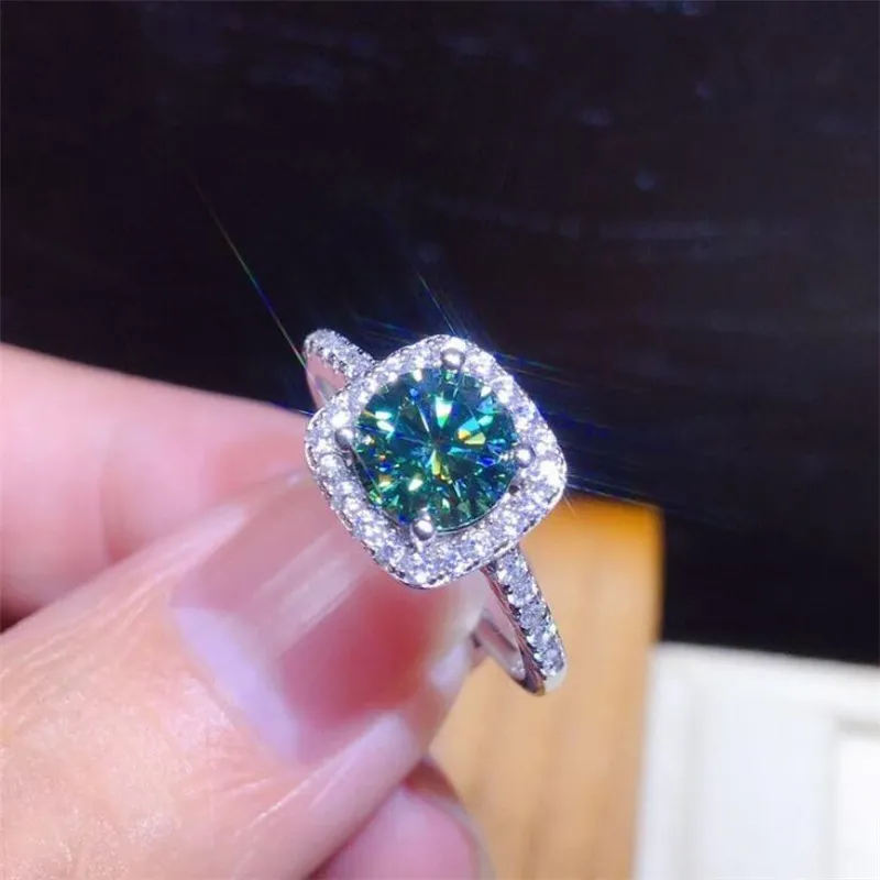 2CT Wedding Rings Luxury Jewelry 925 Sterling Silver Fill Round Cut Emerald Pave White Sapphire CZ Diamond Gemstones Women Party O245m