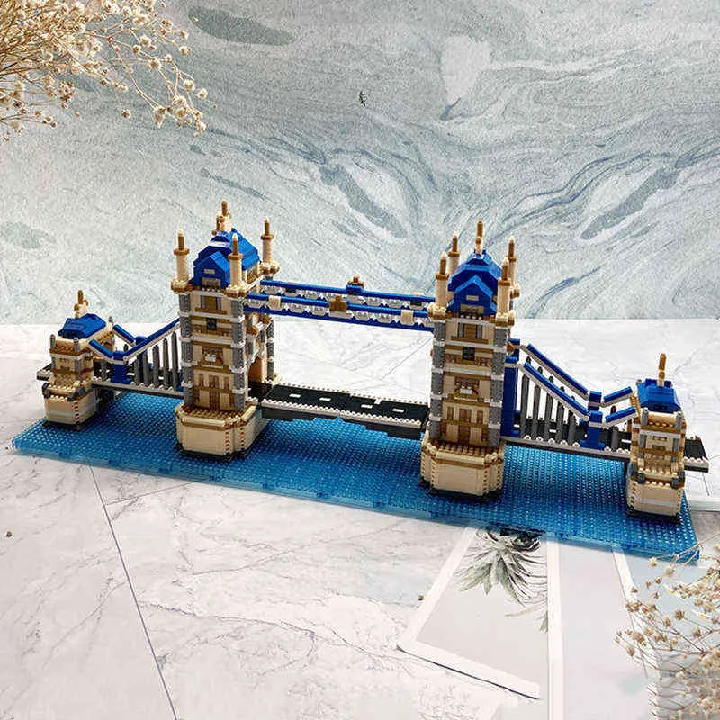 PZX 9919 Weltarchitektur London Tower Bridge Fluss Wasser 3D-Modell Mini-Diamantblöcke Ziegel Bauspielzeug für Kinder ohne Box Y1130