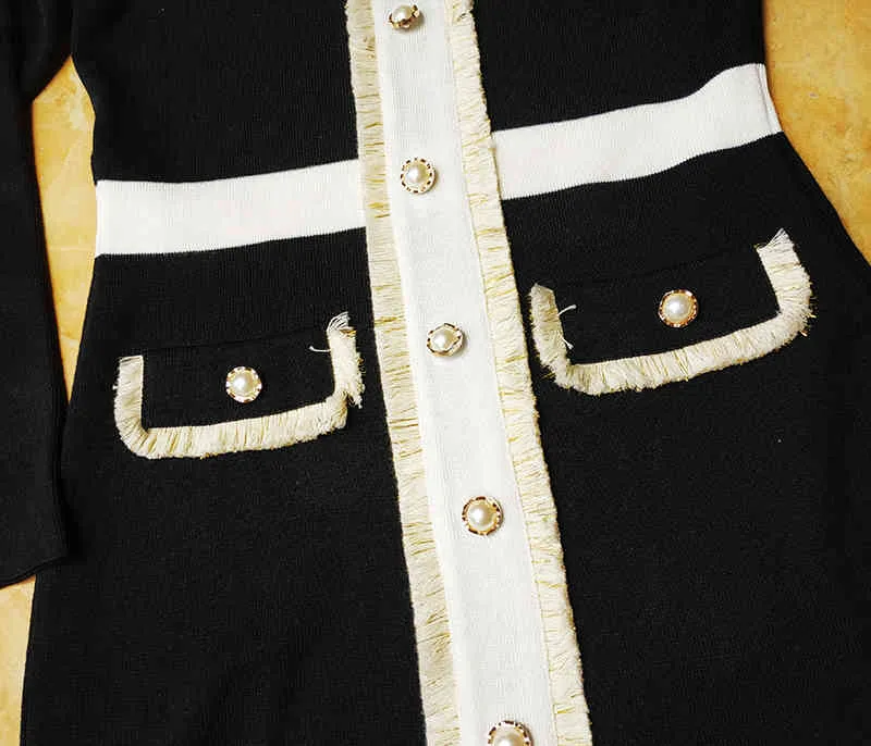 Automne tendance femmes à manches longues col en v bouton gland décoration Patchwork élégant crayon Stretch court tricoté robe 210416