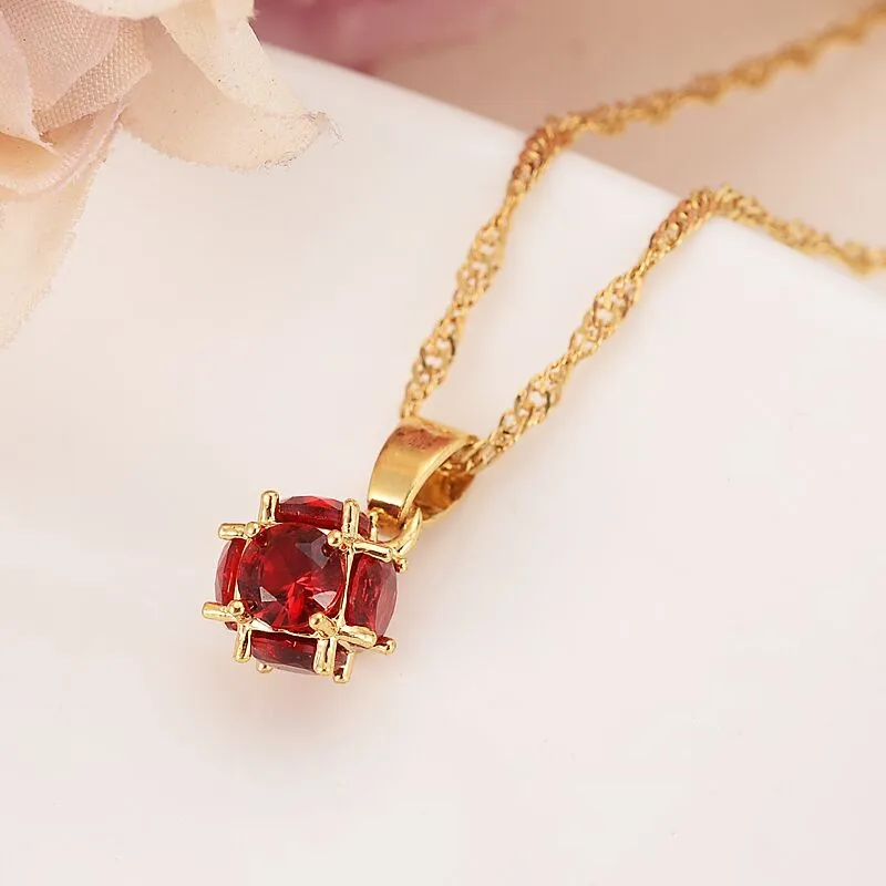 Reine rouge couleur zirconcz pendent boucle d'oreille de boucle de mariée de mariée de bijoux avec des colliers en or fine g f