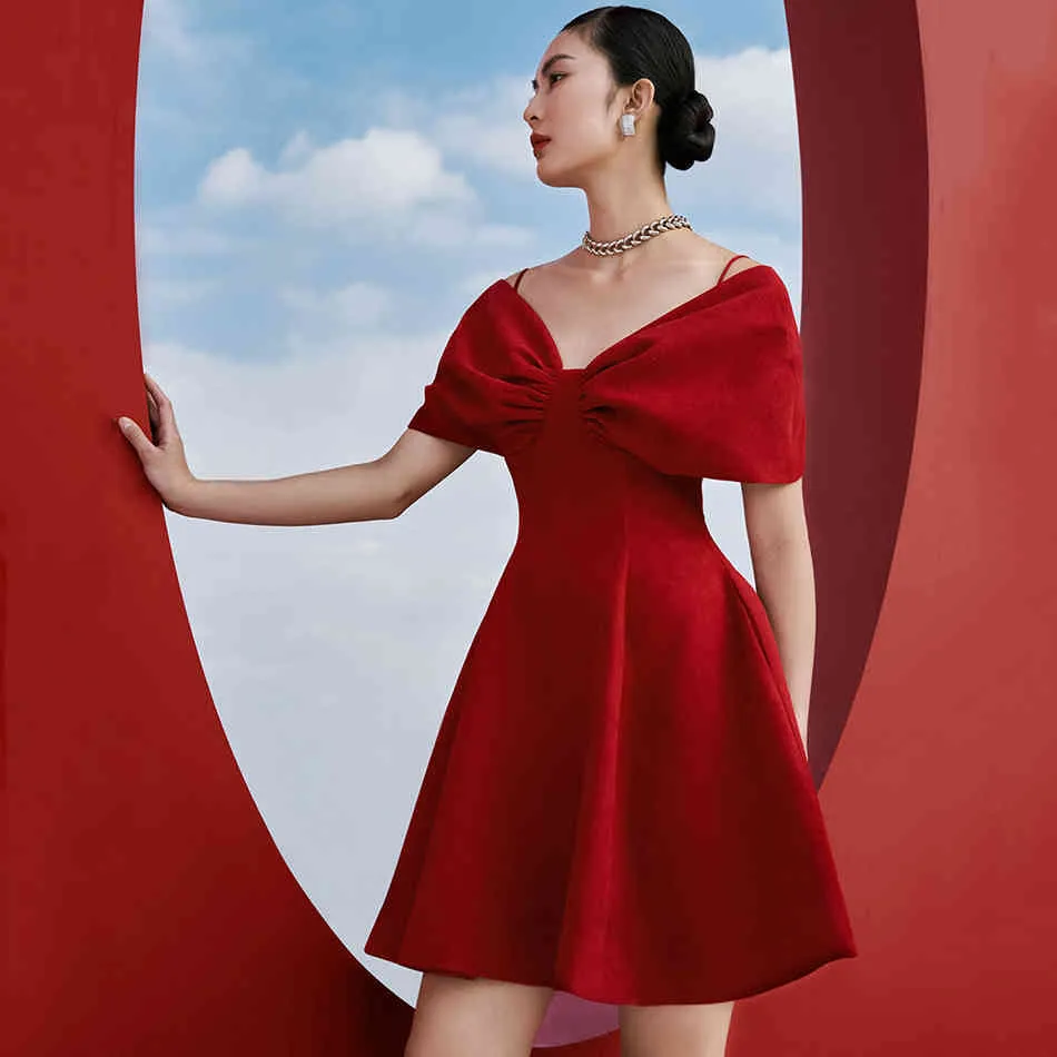 Robe d'été pour femmes gratuites rouge sexy col en V à manches courtes a-ligne célébrité club soirée robe 210524