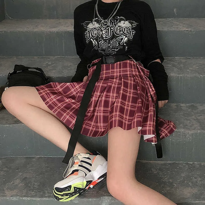 Gothique Punk Harajuku femmes jupes décontracté Cool Chic Preppy Style rouge Plaid plissé noir femme mode Shorts poche 210619