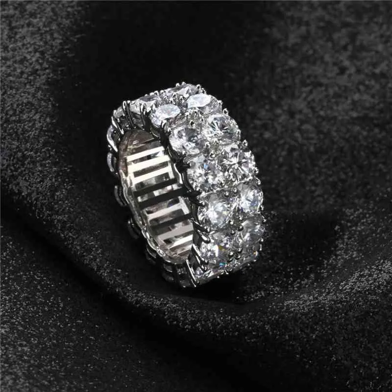 2 rad CZ Solitaire Menwomen Goldsilver Color Iced Out Charm Round Ring Band Classic Hip Hop Jewelry for Gifts1268969