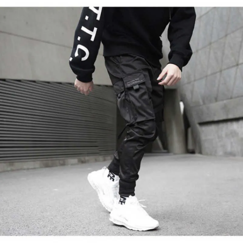 Własny Mężczyźni Wstążki Streetwear Spodnie Cargo Jesień Hip Hop Joggers Spodnie Kombinezony Czarne Fashions Baggy Kieszenie Spodnie 210714
