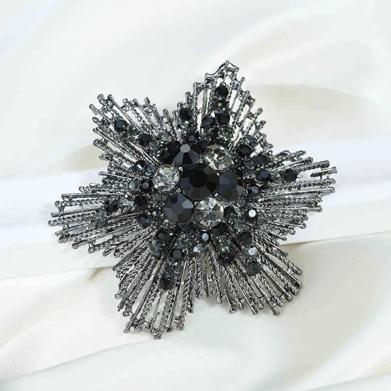 Vintage Duży Czarny Kryształ Rhinestone Kwiat Broszka Pin Dla Kobiet Ślub Banque Corsage Costume Accessory