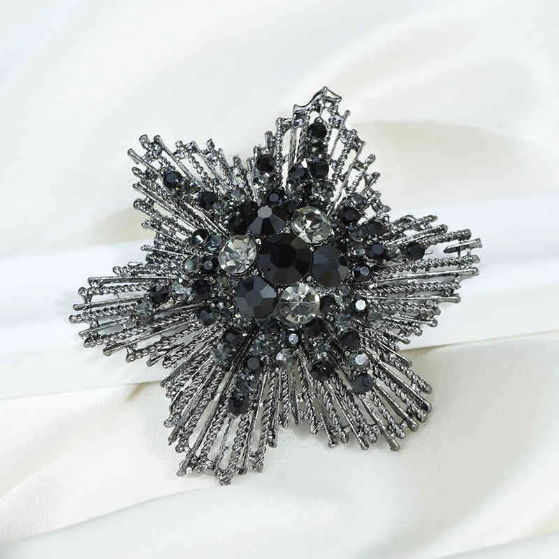 Vintage grand cristal noir strass fleur broche broche pour femmes mariage banque corsage Costume accessoire