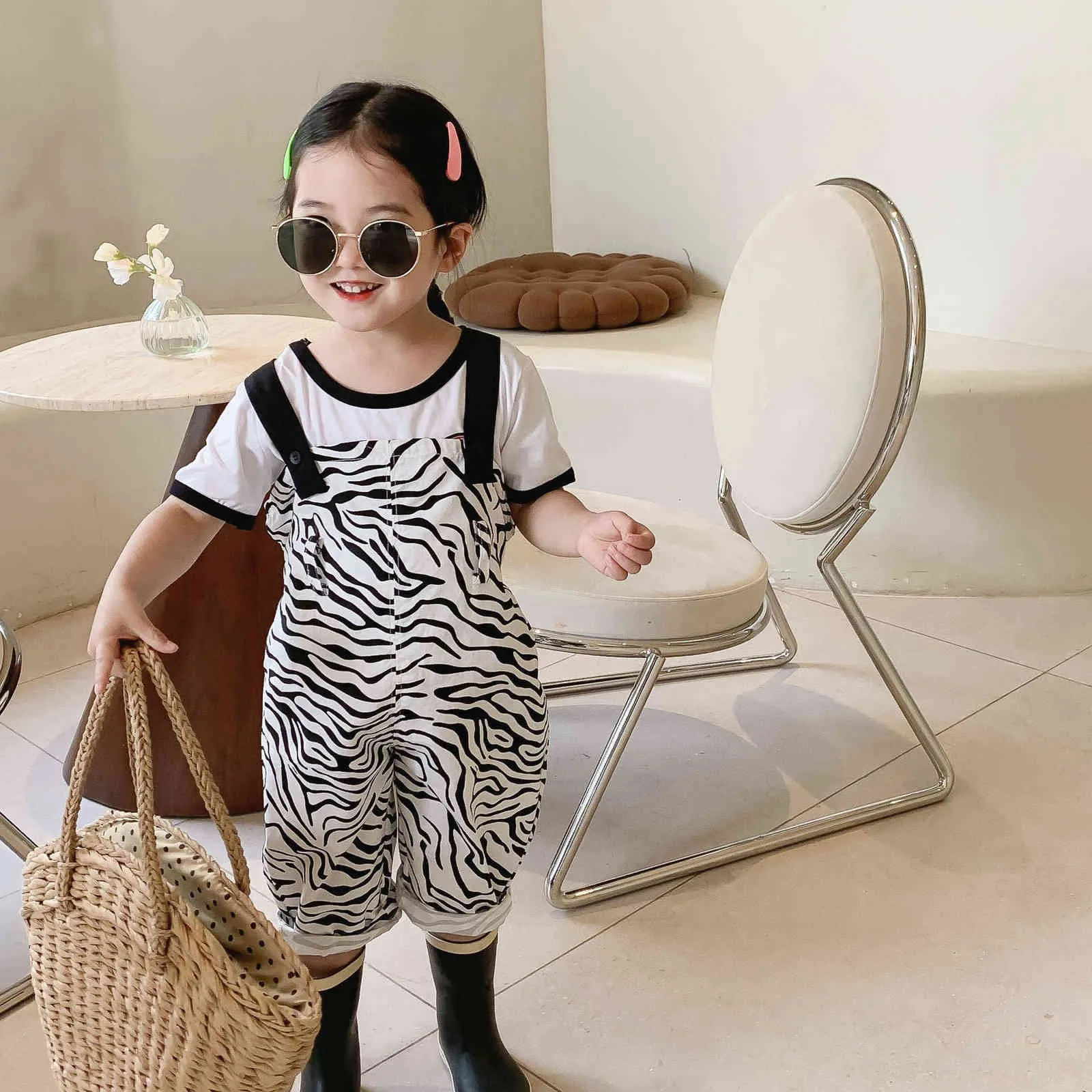 Bear Leader Girls Suspender Pants Summer Kids Striped Casual Overalls Children Korean Fashion Loose Clothing 1-6 Years 210708