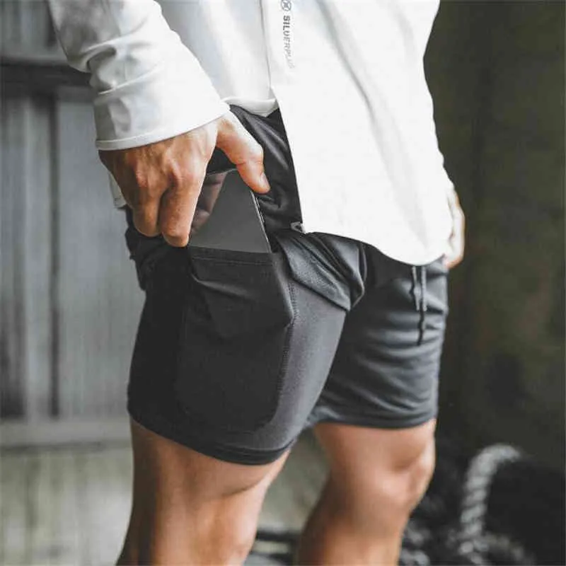 Mens 2 in 1 Fitness Gyms Shorts Men Sports Shorts Camouflage Quick Drying Security Pockets Training Joggers Short Pants 210421