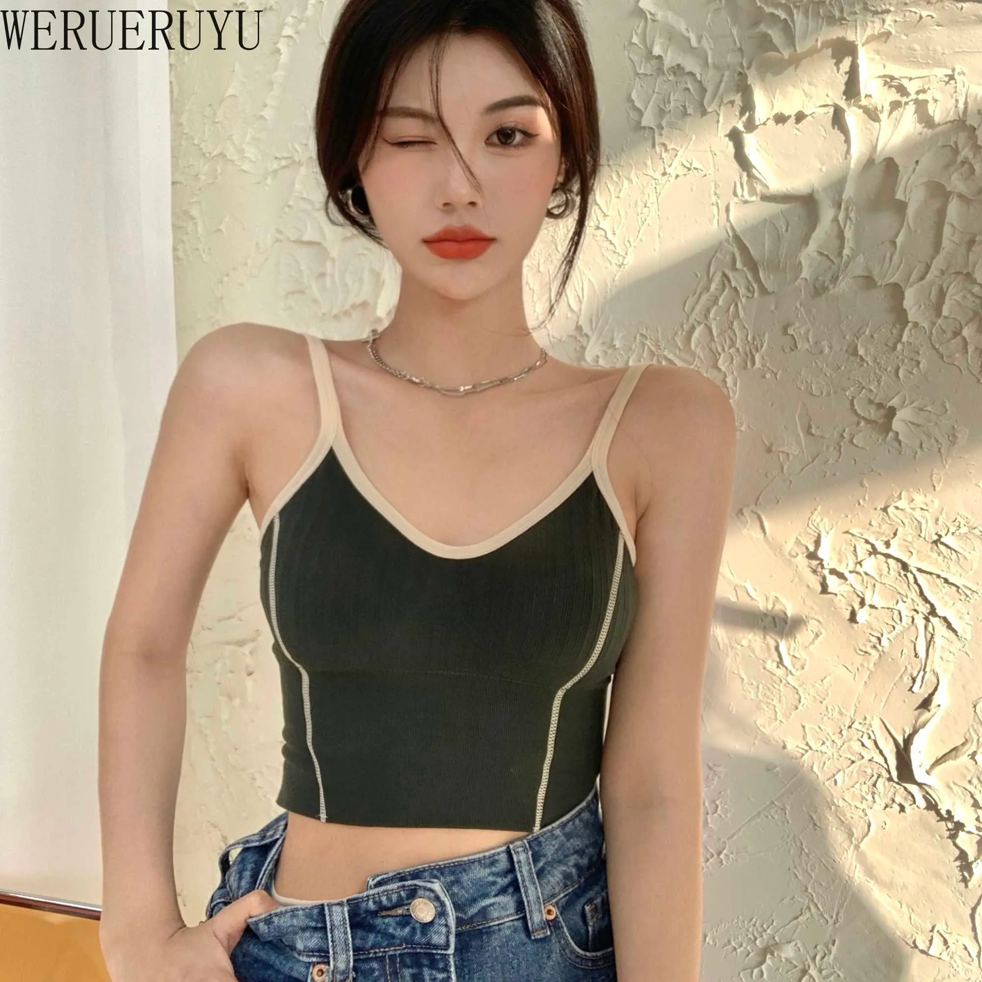 WERUERUYU Women Sleeveless Vest Cami Tank Tops Solid Color Summer Casual Chest pad T-shirts 210608