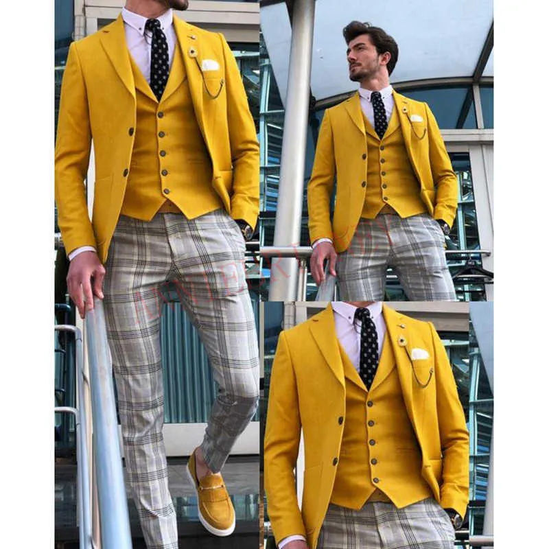 Yeni Tasarımlar Casual Sarı Erkek Takım Elbise Smokin 3 Parça Özel Ince Erkek Blazer Pantolon Yelek Seti Takım Elbise Erkekler Için Yakışıklı Erkek Giysileri X0909