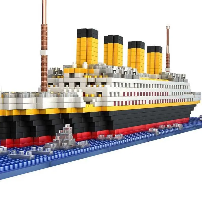 1860 pz Titanic Set Rms Barca Da Crociera Modello di Nave Building Blocks Figure Giocattoli Fai Da Te Diamante Mini 3d Mattoni Kit Giocattoli I Bambini Q0624