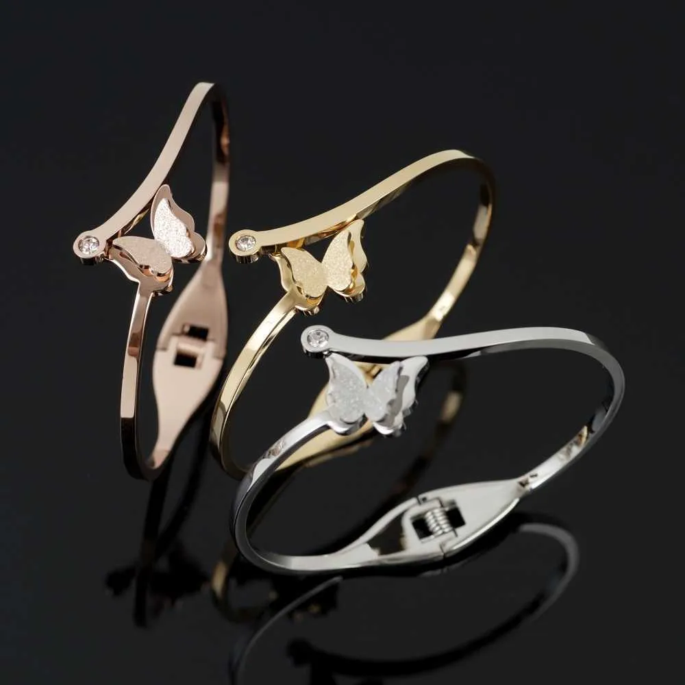 Luxury Butterfly Shape Rhinestones Bangles Bracelets Stainless Steel Gold Color Bracelet for Women Girls Ladies Wedding Jewelry Q0719