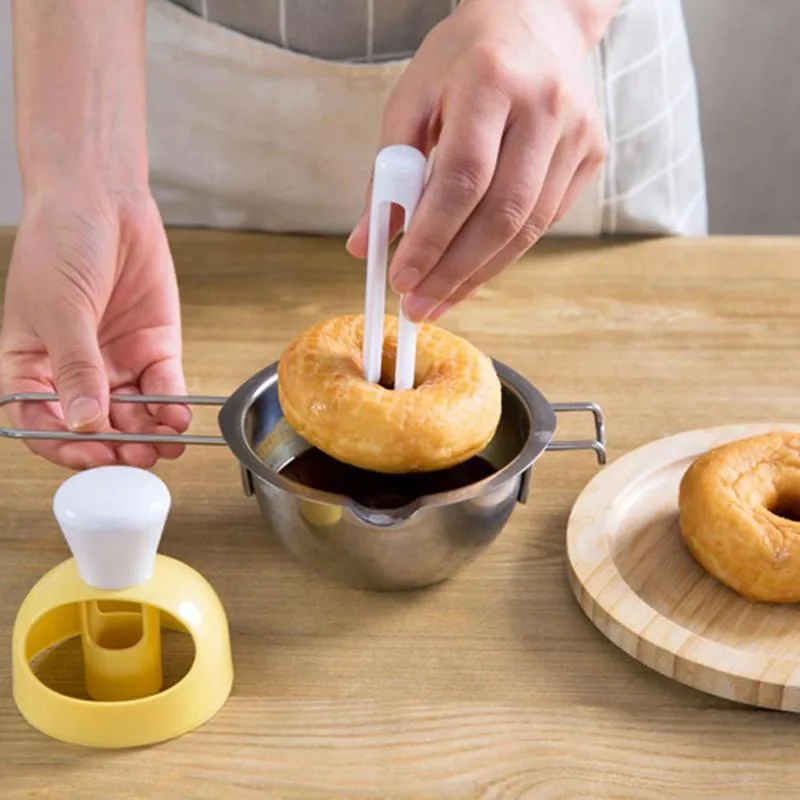 베이킹 페이스트리 도구 창조적 인 DIY 도넛 곰팡이 케이크 빵 제작자 장식 디저트 공급 부엌 액세서리 329H
