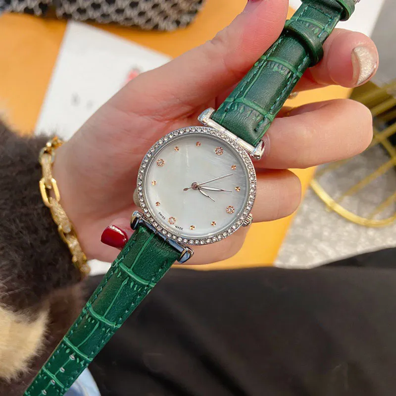 Modemerk Horloges Dames Meisje Pretty Crystal stijl lederen band polshorloge CHA483351