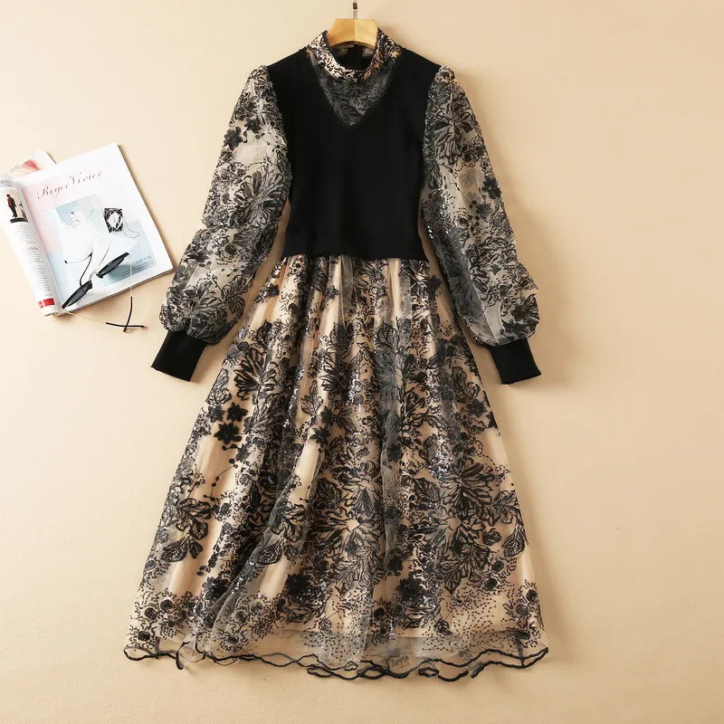 2021 Automne Automne Manches Longues Col Montant Noir Tulle Tricoté Floral Broderie Paillettes Panneaux Mi-mollet Robe Élégante Robes Décontractées 21O110929