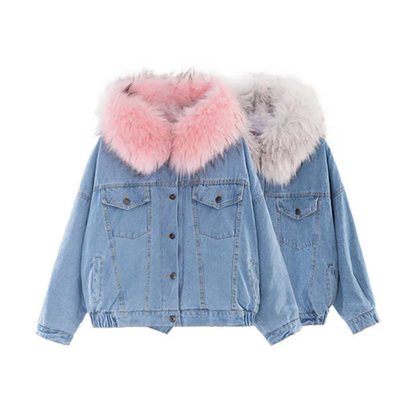 Gizmosy Big Faux Fur Collar Denim Jacket Women Winter Hooded Warm Jean Student Basic Short Parkas Female Bomber Coat 211018