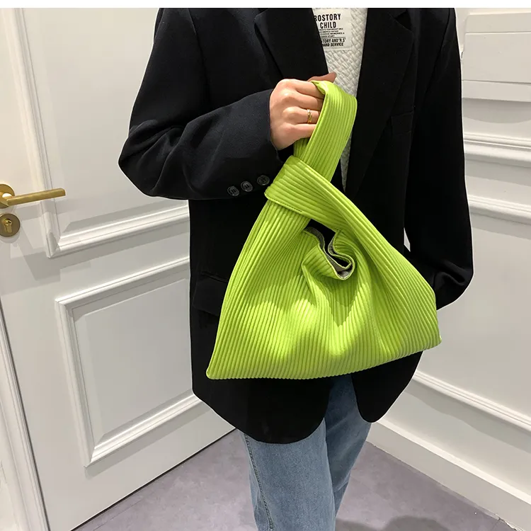 HBP Women`s Designer Handbag Luxury brand Shoulder Bags Pleated Oversize Tote Bucket bag 2022 New High-quality Soft PU Leather
