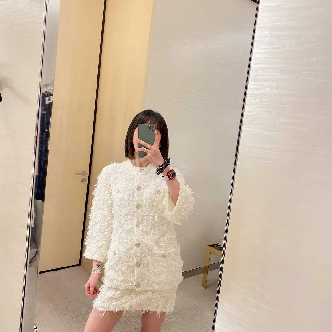 Merk Designers White Cardigan Mujer Losse Casual O-hals Kwastje Gebreide Trui Vrouwen Koreaanse Mode Herfst Winter Kleding 210914