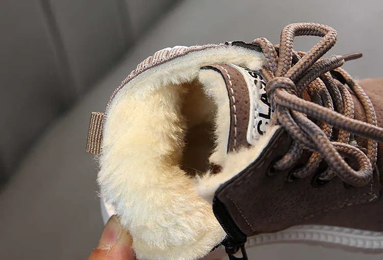 Bebé Niñas Niños Botas de invierno Infant Toddler Plush Martin Parte inferior suave antideslizante Niños Niños Niños Zapatos de algodón al aire libre 210830